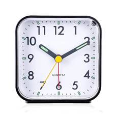 Piao Tyst Analog Alarmklocka Icke Tickande, Mjuk Väcka, Pipljud, Ökande Volym, Batteridriven Snooze Och Ljusfunktioner, Lättinställd (YJD) Black