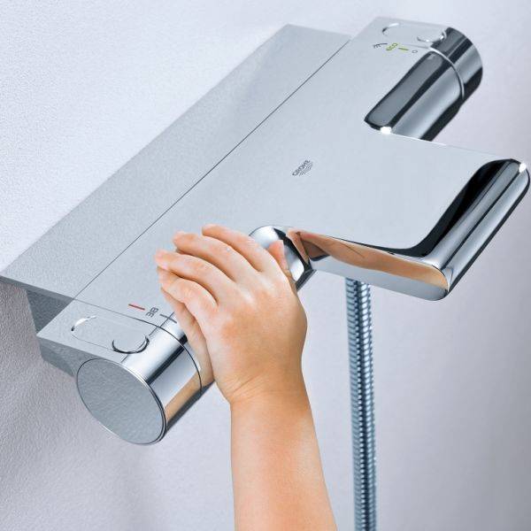 Termostatisk badkars- och duschblandare duschblandare Grohe Grohtherm 2000