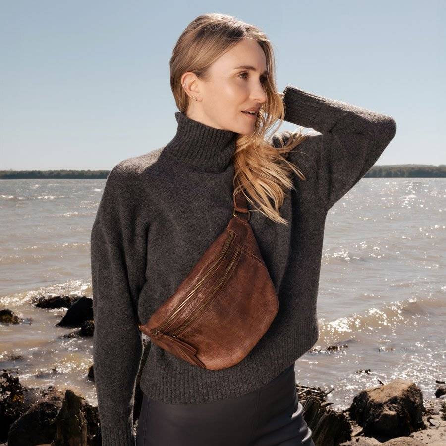 Faust Bum Bag woodsmoke.