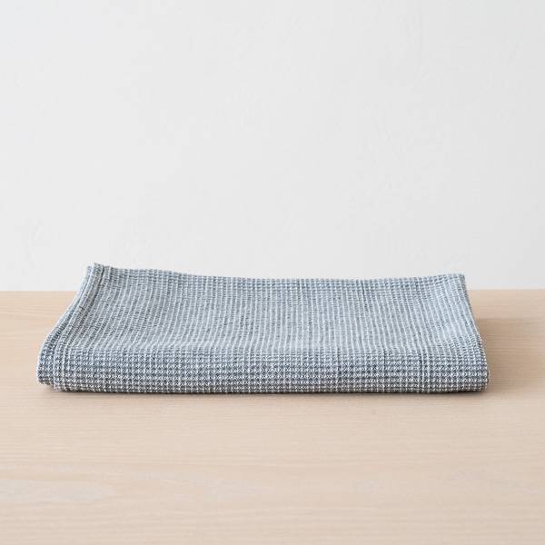 Stone Blue Badehåndklæde i hør og bomuld Wafer Washed