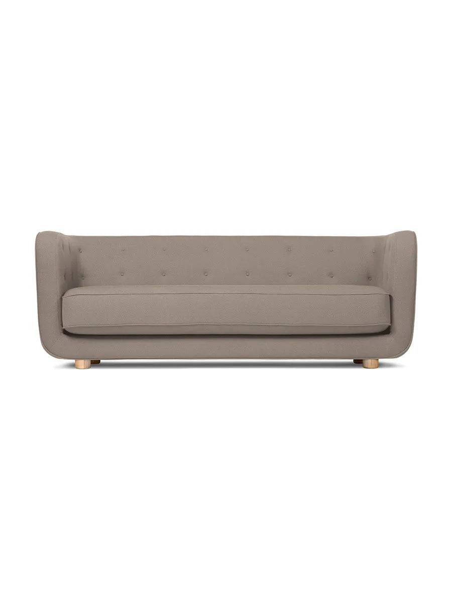 Vilhelm Sofa fra Audo Copenhagen Stof / Vidar 3, 143 / Eg - Jacobsen Plus