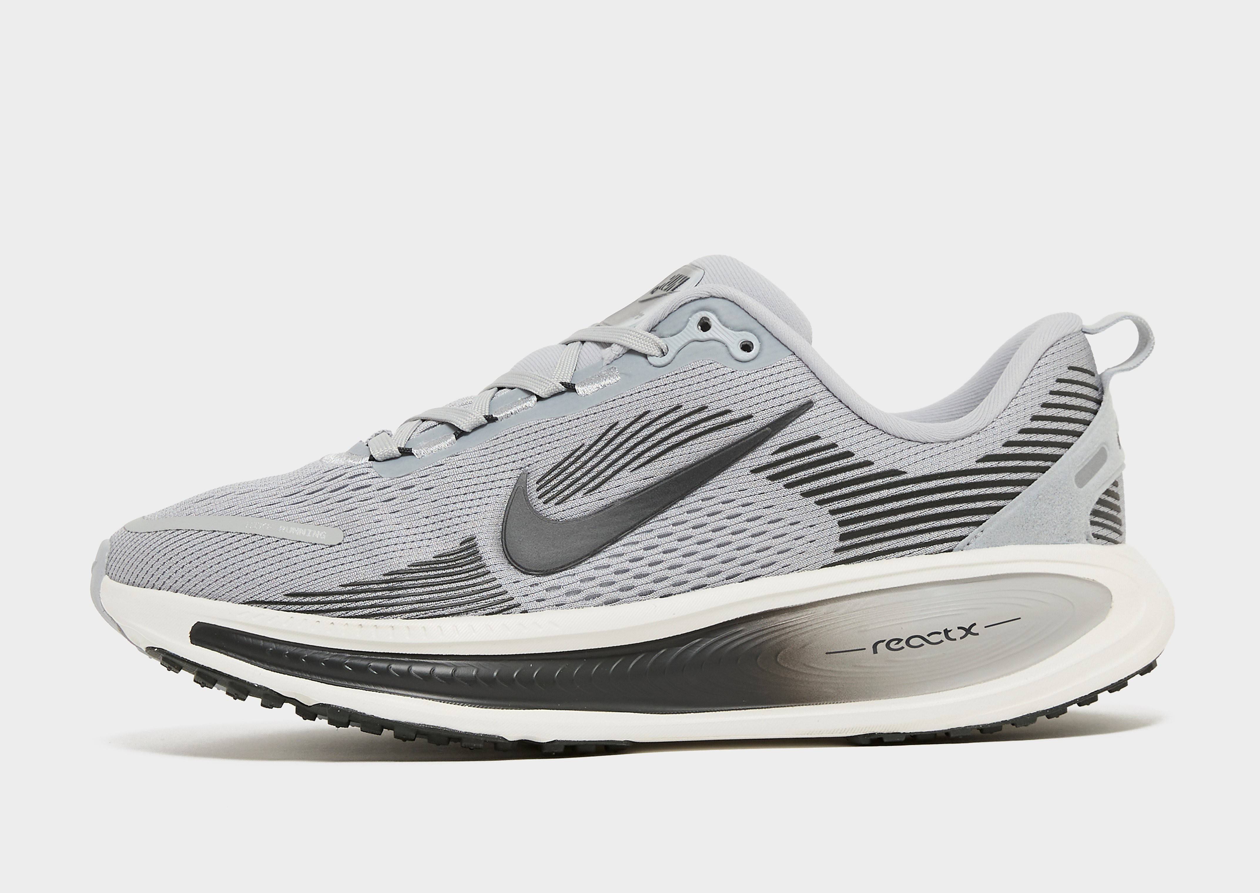 Nike Vomero 18 Junior, grå - 37.5