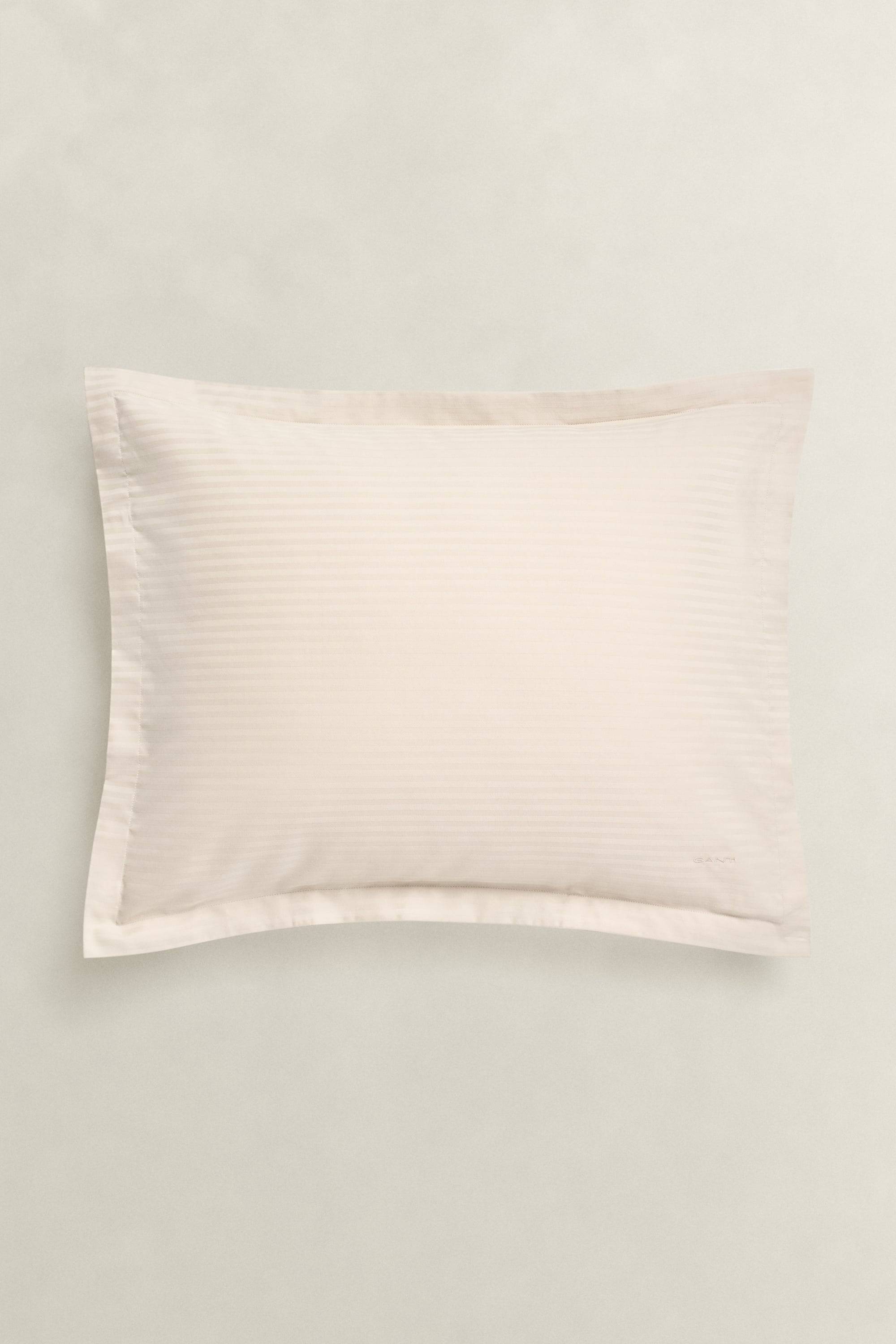 GANT Heminredning Sateen randigt örngott (50x80) CLAY BEIGE