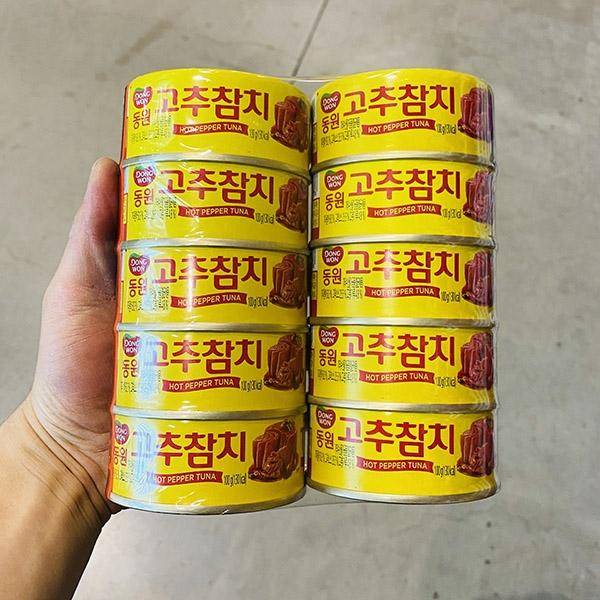 Dongwon Stark Chilistonfiskburkar 100g x 10 Burkar brown