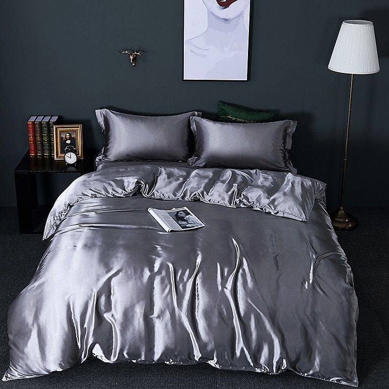 ConfortSatin Set - Lyxigt Sänglinne för Ultimat Komfort - Mörk silver / 200 cm påslakan + Duntäcke 220x240cm + 2x örngott