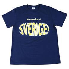 T-shirt Nu Snackar Vi Sverige | Barn - Marinblå - 146/152cl