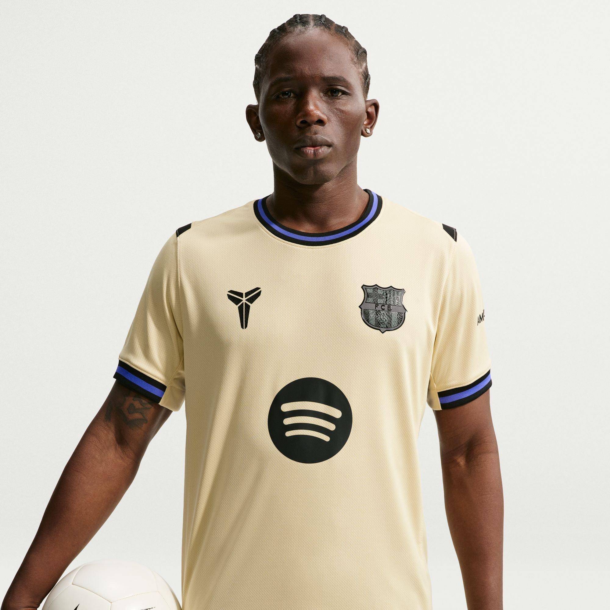 Nike Barcelona Away Shirt 2025 2026 Adults