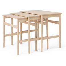 CH004 Nesting Tables Eg Sæbe | Carl Hansen & Søn