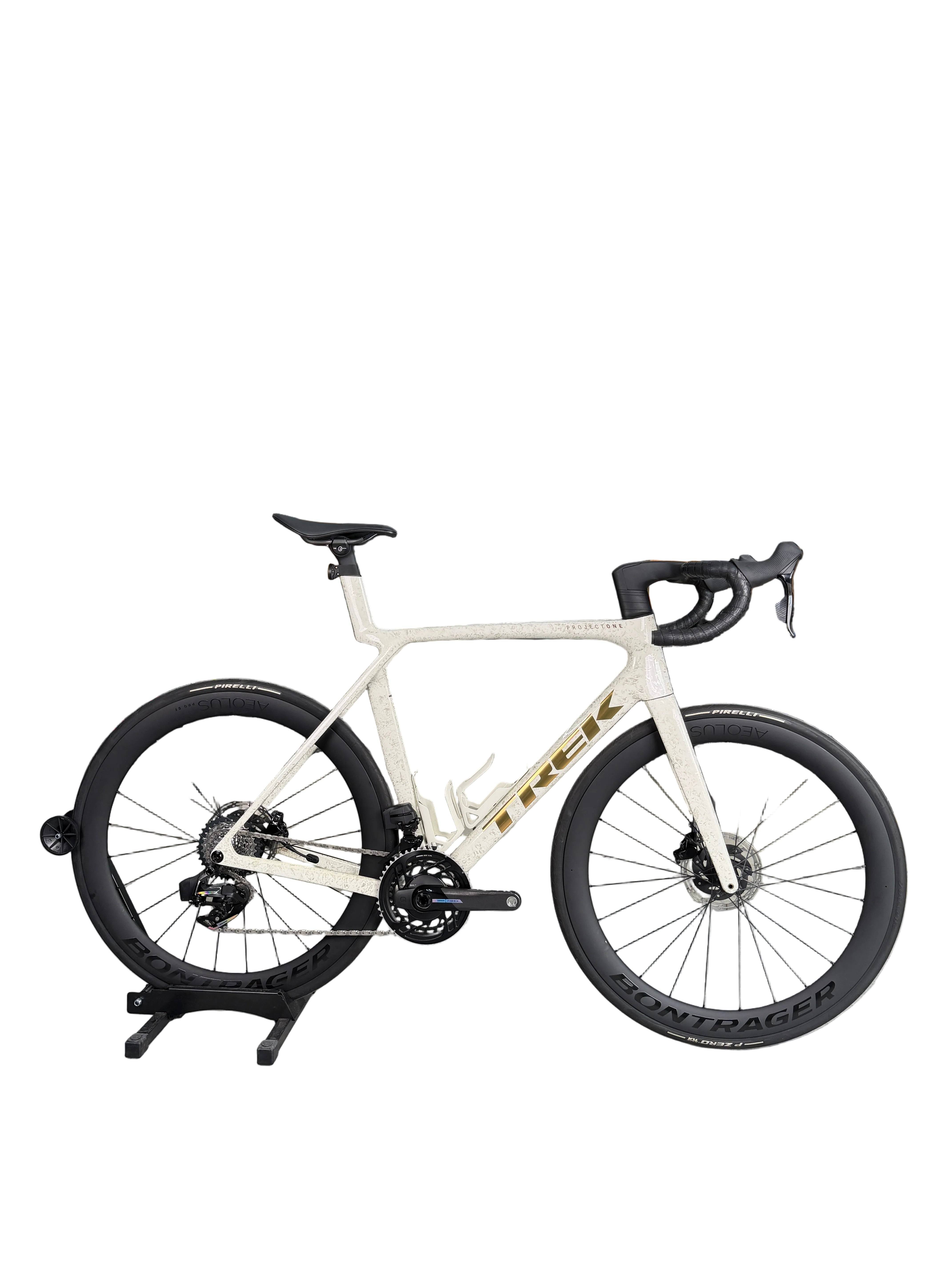 Trek Madone SLR Carbon - SRAM Force AXS 2x12sp - Bontrager Aeolus Pro 51 carbon - 163 / L (56|57|58) / PHOTO (L (56|57|58))