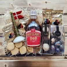 Gavekurv med 25 CL Rom og keramik flag m/ valgfri tekst