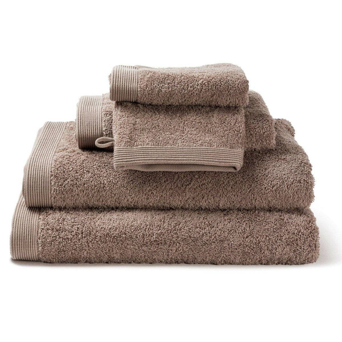 Linen towel set in walnut — Como