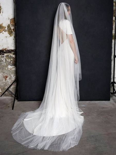 Wedding Veils Two-Tier Lace Cut Edge Bridal Veil