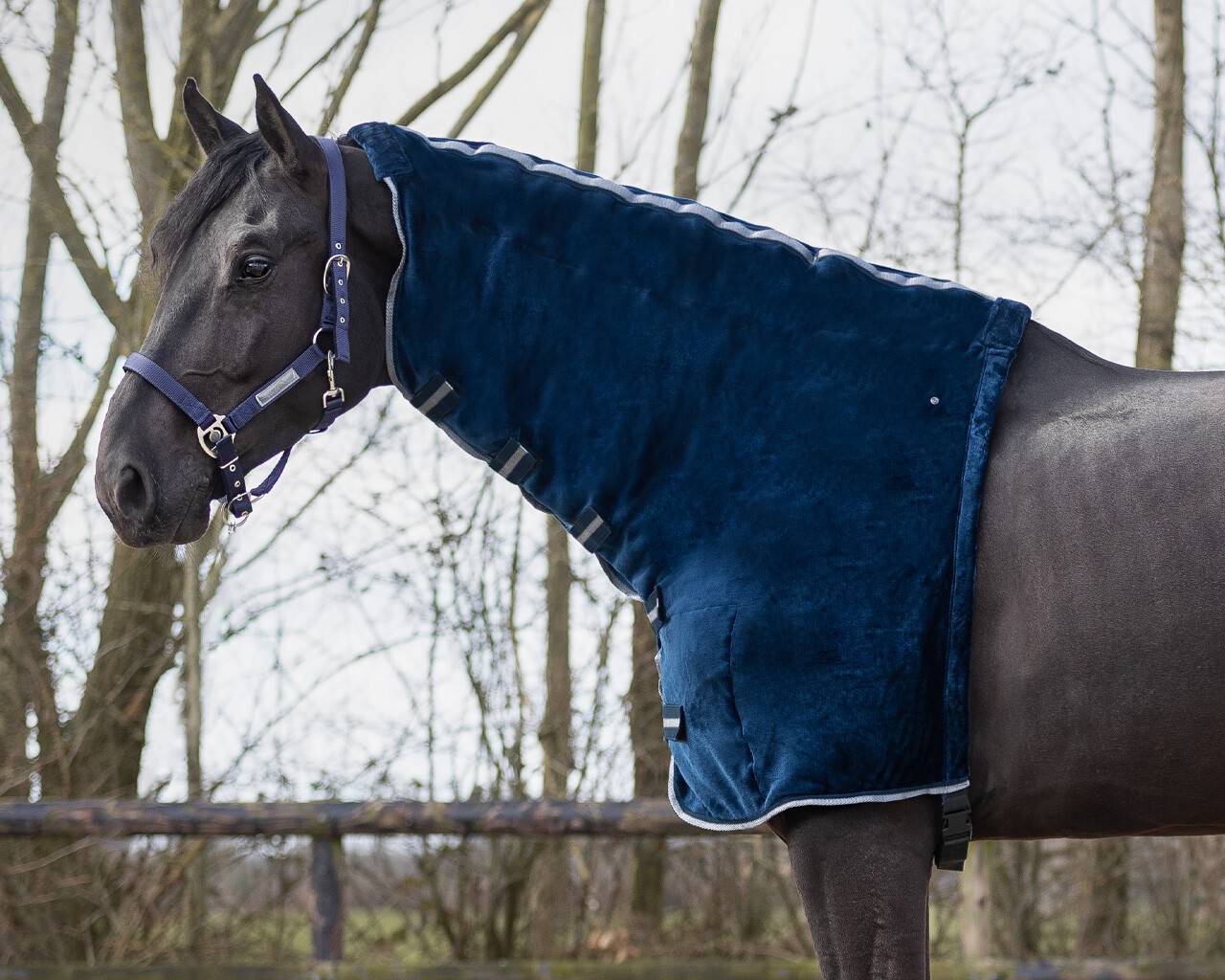 QHP Fluff Fleece Hals M