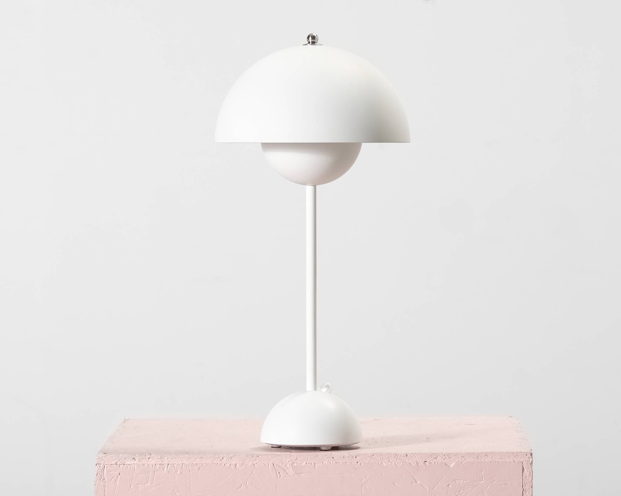 &Tradition Flowerpot VP3 bordslampa vit