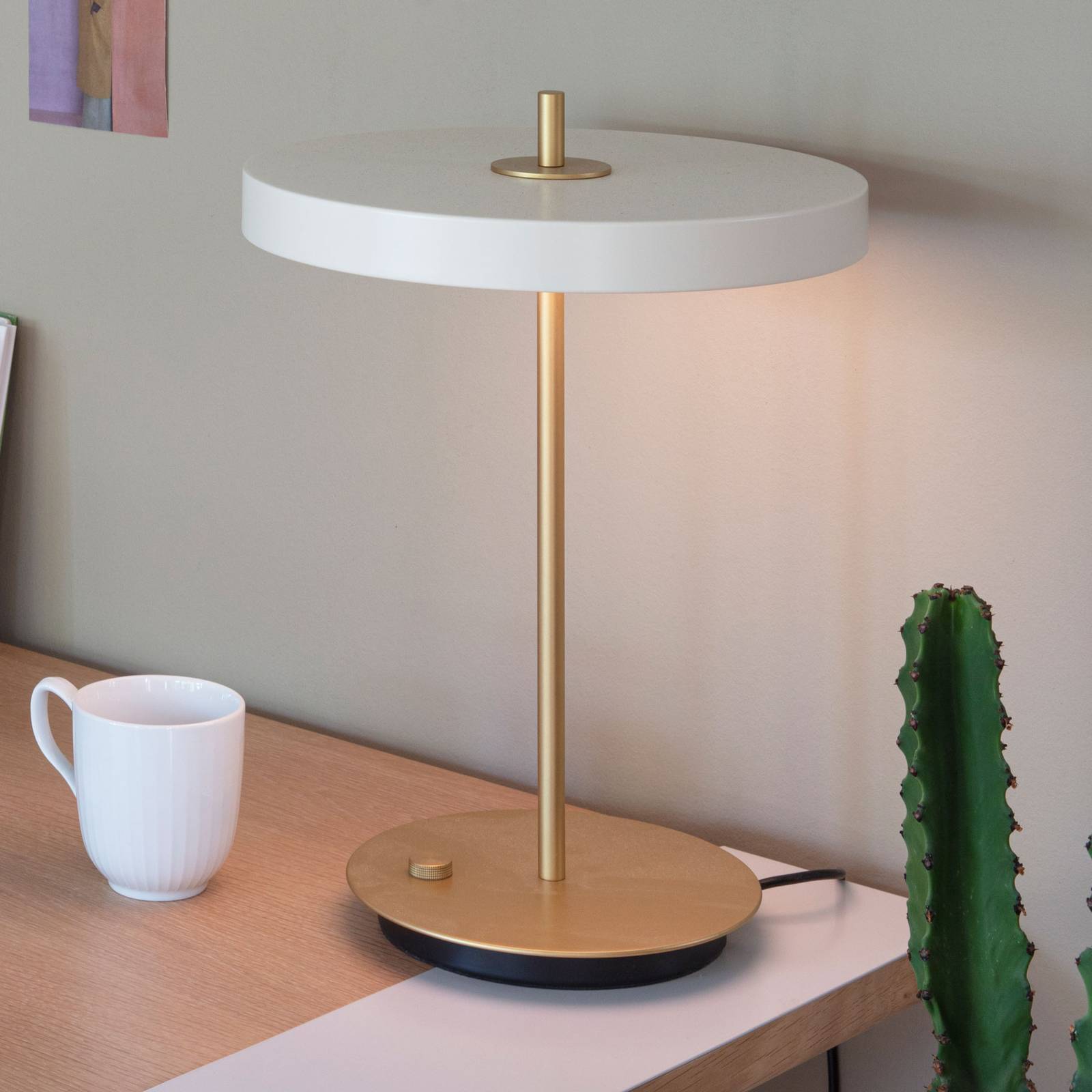 UMAGE Bordslampa Asteria Table, dimbar, Vitt / opal, Vardagsrum / matsal, Aluminium / grå / zink, Design, Bordslampa