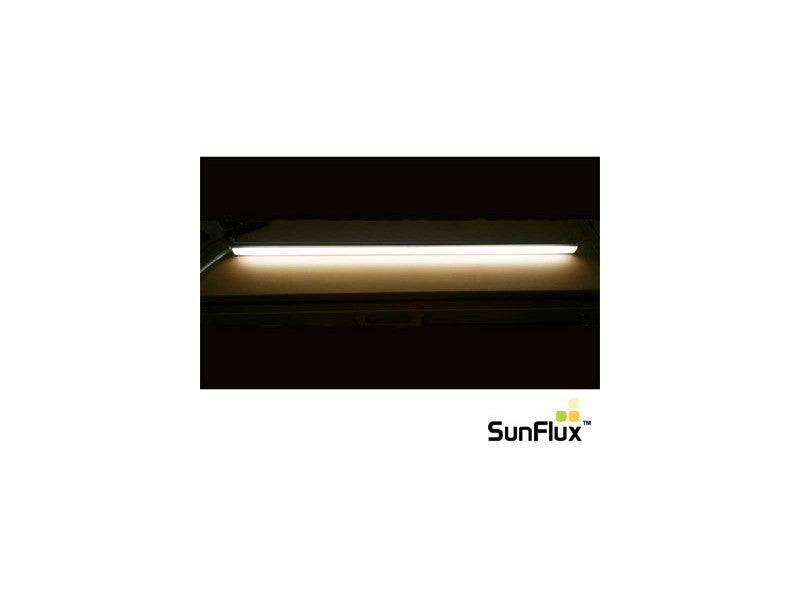 LED lysskinne 20 cm, 3000K, 24VDC, 3W, , 180Lm, Ra97, dæmpbar, Mat cover SunFlux - Med transformer 40w + fjernb. / 1 tilslutn. 1m