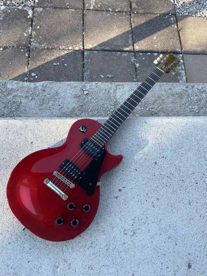Gibson Les Paul Studio LE röd metallic