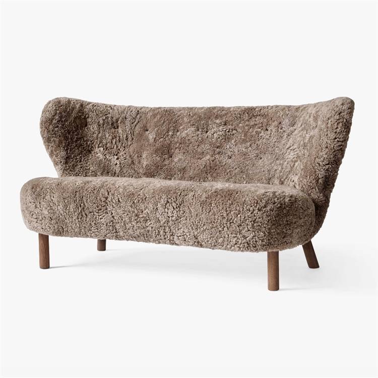&Tradition Little Petra VB2 Sofa Oiled Walnut/Sheepskin Sahara