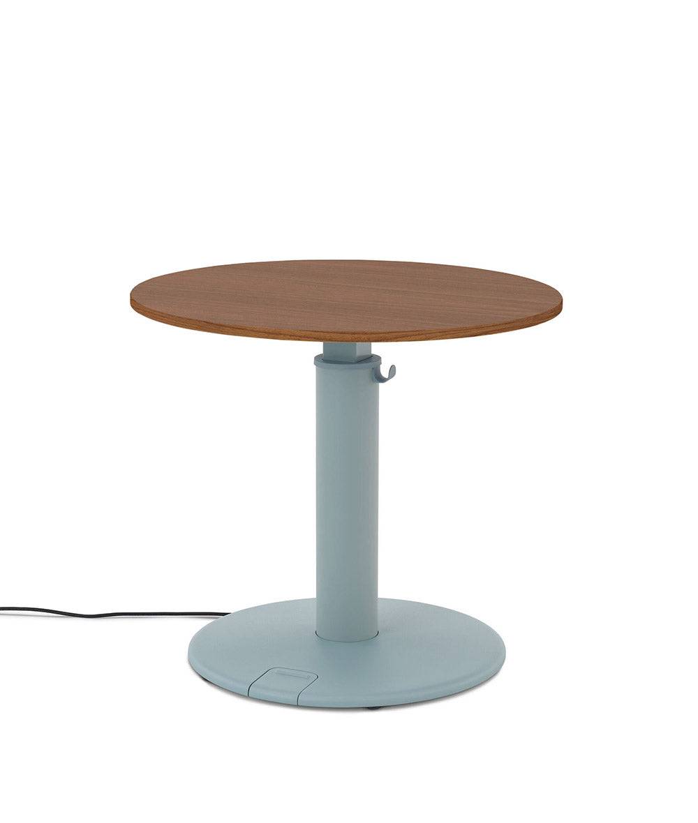 OE1 rond stabureau in Natural Walnoot by Herman Miller