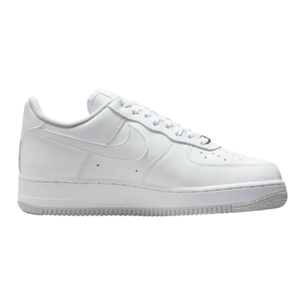 Nike, Træning , Herre, Hvid, 42 EU, Læder, Air Force 1 '07 Next Nature