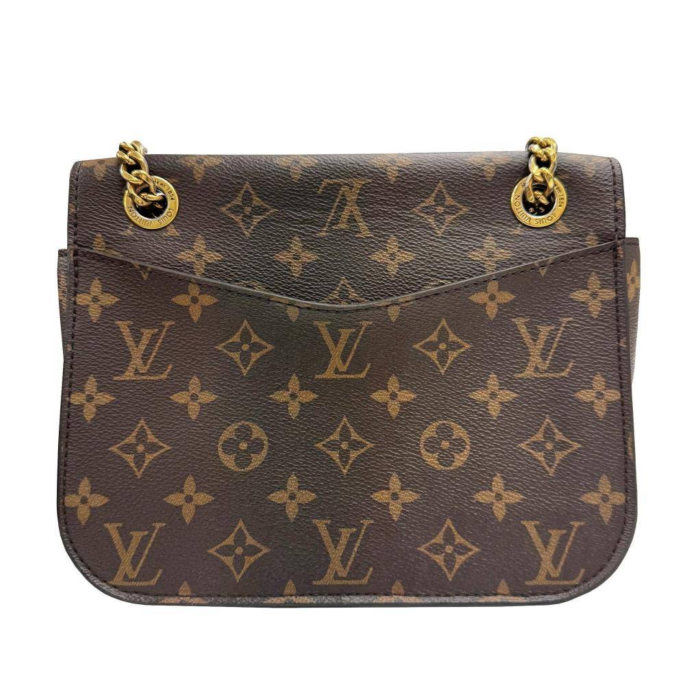 Louis Vuitton Vintage Louis Vuitton Shoulder Bags L 17.5cm x W 22cm x D 8cm - Skuldertasker hos Magasin.