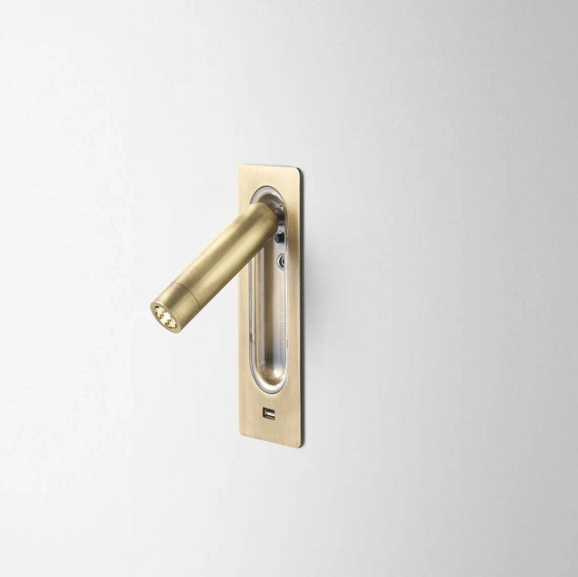 Ledtube RSC USB væglampe fra Marset - Bronze