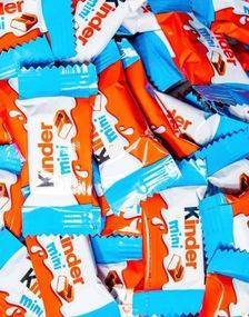 4,2 kg Kinder Maxi Mini Choklad ca.656 st - Hel Låda