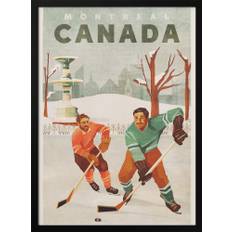 Montreal Canada Pond Hockey Guys - Poster / Art Print - 70x100 / Trä / Med vit marginal