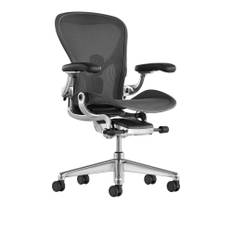 Herman Miller - Aeron Chair PostureFit SL - Graphite/Polished Aluminium - Skrivebordsstole - Don Chadwick,Bill Stumpf - Grå