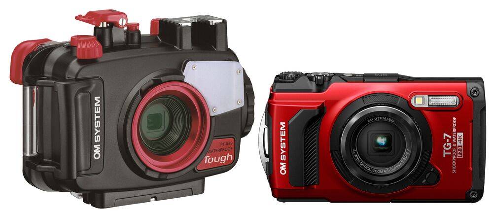 OM SYSTEM TG-7 + underwater housing PT-059  red