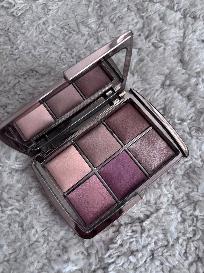 Hourglass Ambient Lighting Edit Palette Unlocked