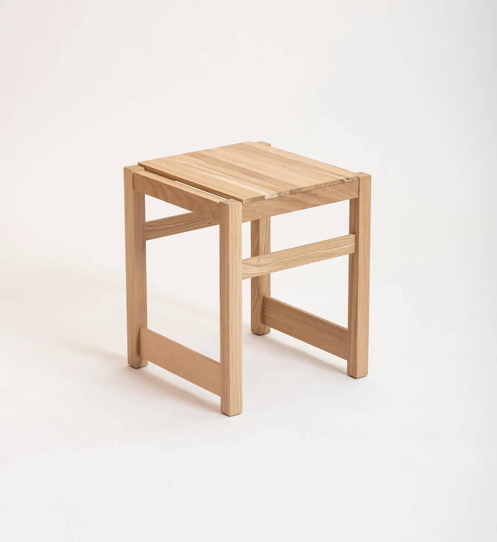 Verk Skammel V.DE.06 - Eg / Behandlet med linolie