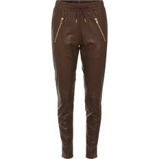 Rue de Femme Skin Fatale Chestnut