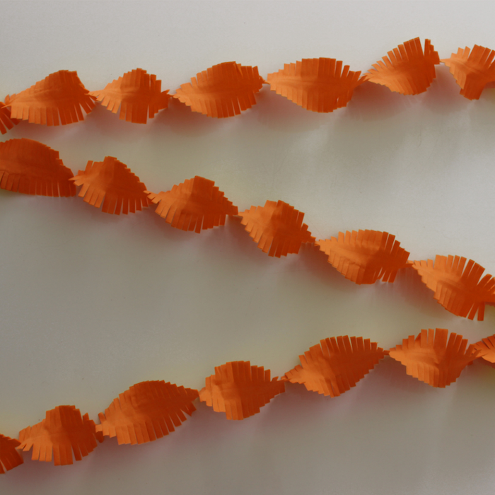 Flosset orange crepepapir-streamer - 24 meter