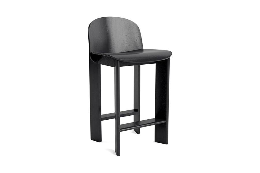 Chisel 35 lav barstol fra Hay Sortlakeret eg - Jacobsen Plus