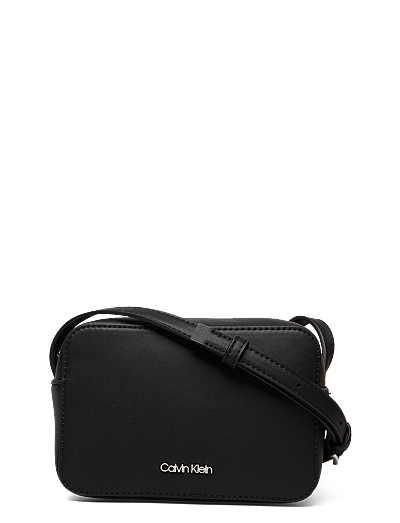 Calvin Klein CK MUST CAMERA BAG - Crossbody Bags - CK BLACK / black