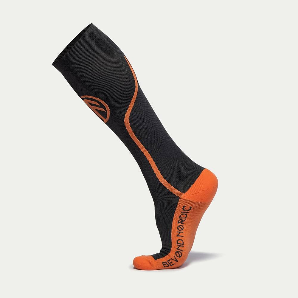 BN207 Compression Socks Carbon Grey - Größe: S - Beyond Nordic