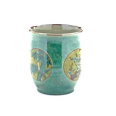 Kutani Small round pattern Shochiku plum green painting Pottery 170ml Single item [Tean cup] [Back picture]