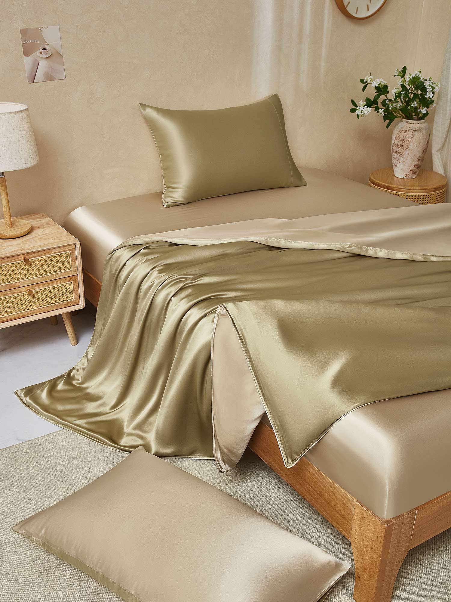 22Momme 4st Siden Sängkläder Set (Påslakan + Dra-På-Lakan + 2x Örngott) - Beige+Kaki / 1.8m Säng