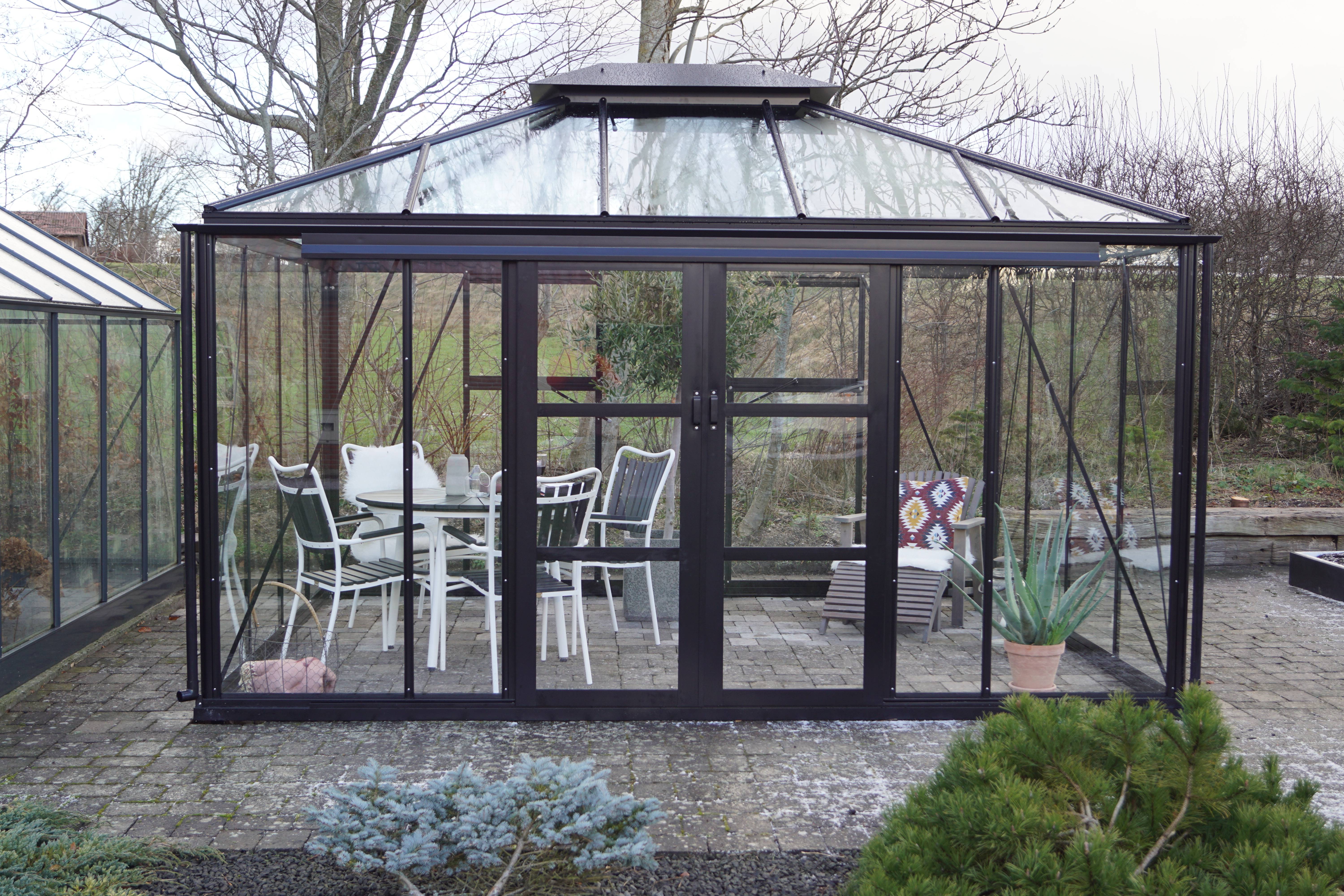 Växthus Royale Cube 14,5 m² 4 mm härdat glas i sidor, 10 mm polykarbonat i tak Skjutdörr