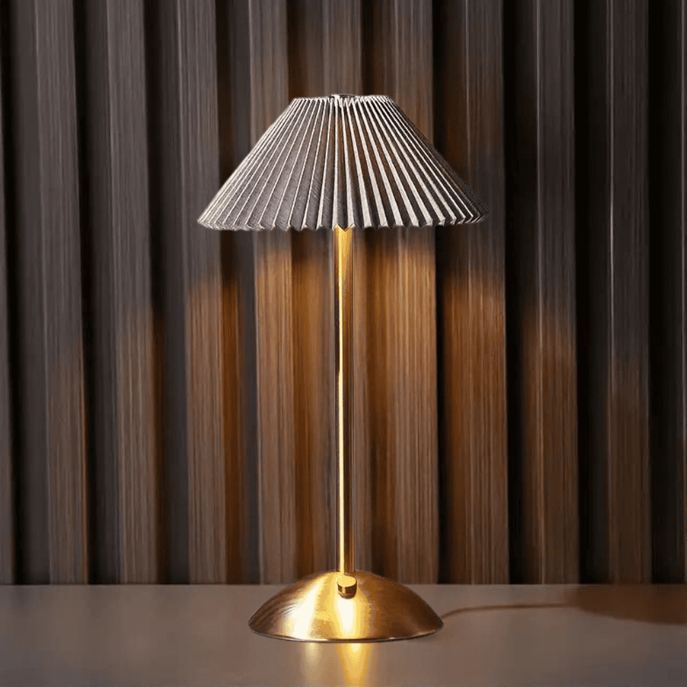 AuraGlow - Stilren Trådlös Uppladdningsbar Bordslampa - Brun