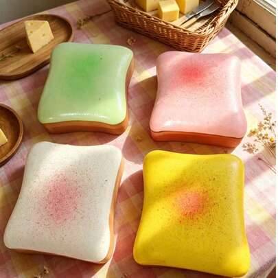 Supermjuk Butter Toast Squishy-leksak – födelsedagspresent, samlarobjekt, hobby (på grund av batchskillnader är ytsprayfärgen slumpmässig och det kan - Multifärgad (Multi-size)