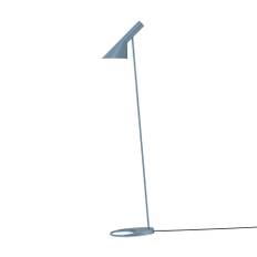 AJ gulvlampe designet af Arne Jacobsen fra Louis Poulsen - Køb her
