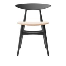 Carl Hansen - CH33P - Klädd sits, Lackerad Bok, Black, Lädergrupp C Sif - 90 - Matstolar - Hans J. Wegner - Svart - Trä