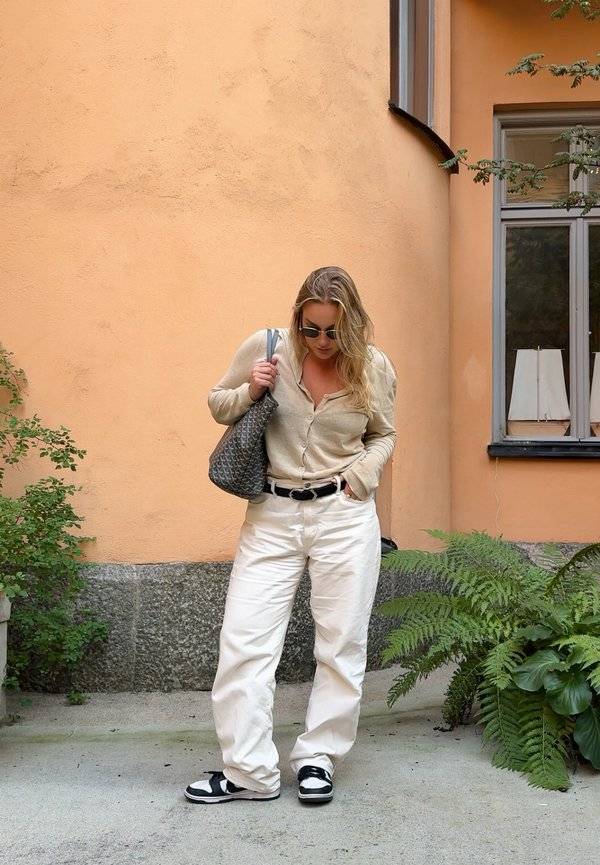 By Malene Birger ABIGAIL - Shoppingväska - black
