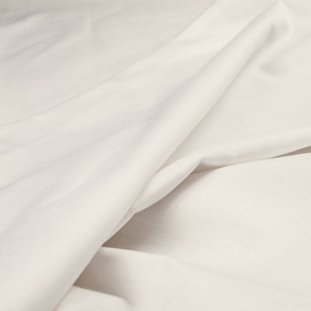 Night & Day SATIN Boxlagen - flere farver og størrelser - 180x200 cm , Creme