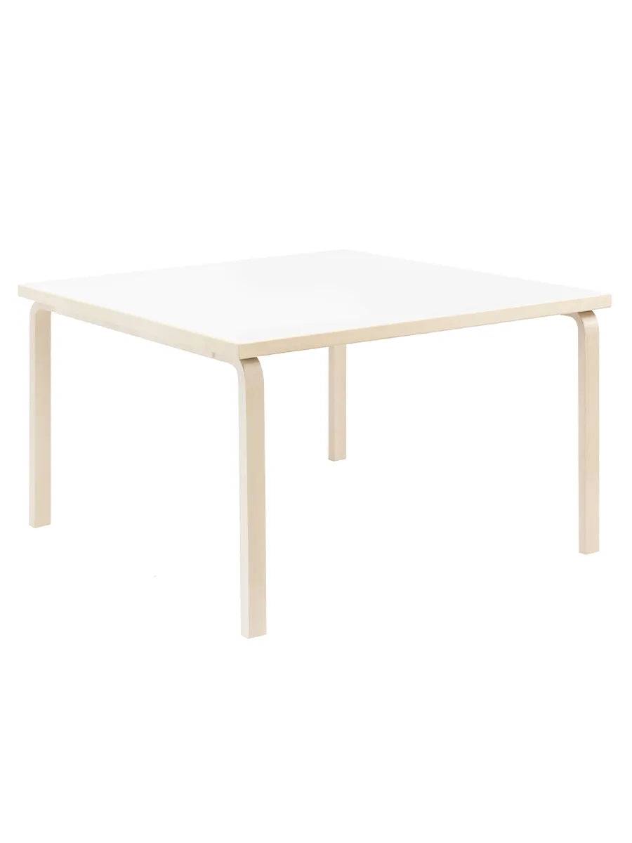 Aalto Table Square 84, 120x120 cm fra Artek Hvid Laminat - Jacobsen Plus