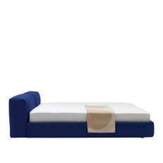 Cappellini - Superoblong Bed, Metal/Poplar Plywood Structure, Removable Fabric Cat. E, Master 4131, Blue Zippers, Adjustable Central Feet in Black Varnished Metal, Excl. Mattress - Sängar - Jasper Morrison - Röd