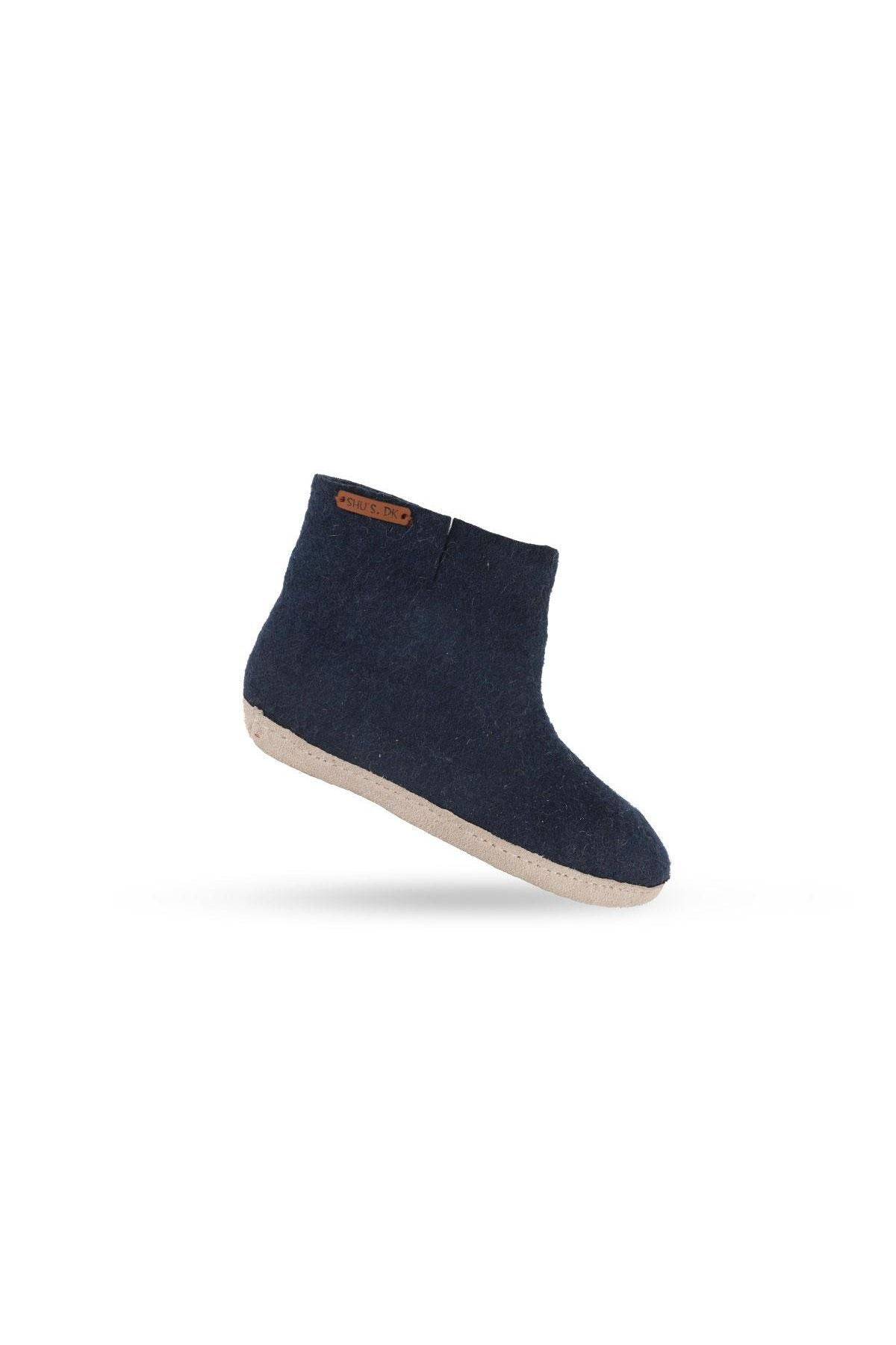 Børnestøvle af uld(100% ren uld) - Model Blå m/sål i skind - Dansk Design fra SHUS - 32