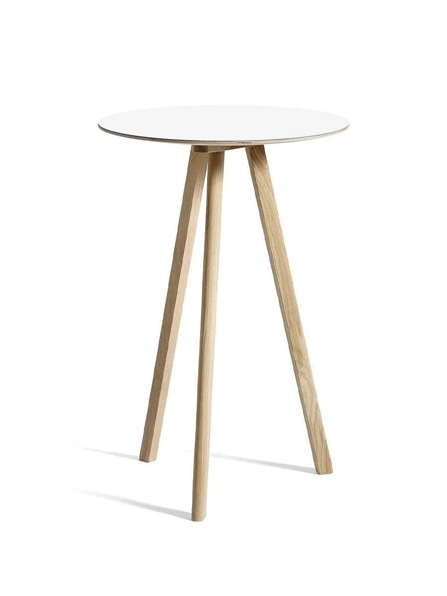 Copenhague CPH20 Bord, Ø70 cm fra Hay Sortbejdset eg / Sort linoleum - Jacobsen Plus